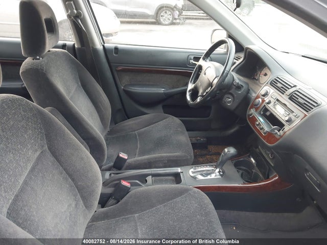 Продажа на аукционе авто 2001 Acura 1.7el Touring, vin: 2HHES36651H001393, номер лота: 40082752