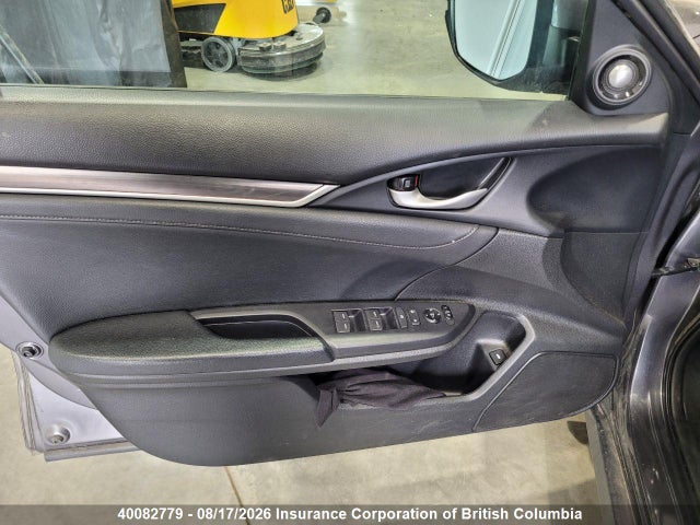 Honda Civic 2019 2HGFC1F95KH106151 Image 21
