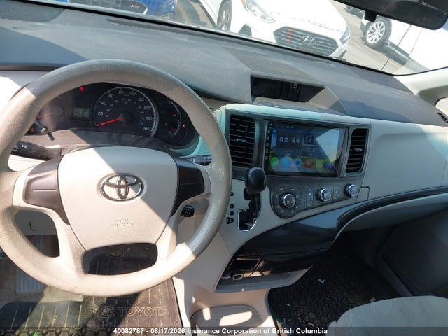 Aukcja sprzedaży 2011 Toyota Sienna, vin: 5TDZK3DC1BS111020, numer aukcji: 40082787