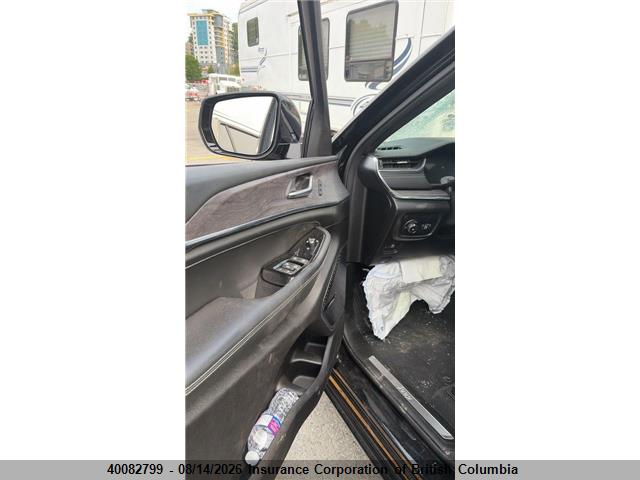 Продажа на аукционе авто 2024 Jeep Grand Cherokee L Overland, vin: 1C4RJKDG5R8944723, номер лота: 40082799