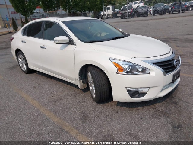 Auction sale of the 2015 Nissan Altima 2.5/s/sv/sl, vin: 1N4AL3AP5FN395853, lot number: 40082826