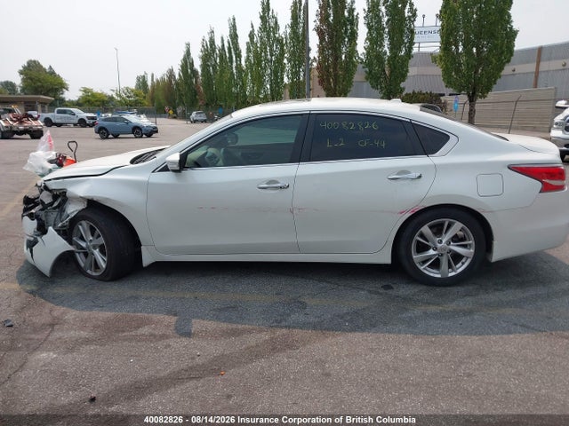 40082826 :رقم المزاد ، 1N4AL3AP5FN395853 vin ، 2015 Nissan Altima 2.5/s/sv/sl مزاد بيع