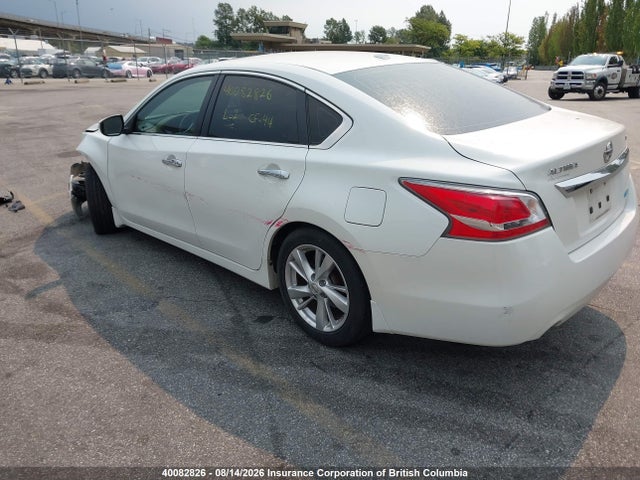 40082826 :رقم المزاد ، 1N4AL3AP5FN395853 vin ، 2015 Nissan Altima 2.5/s/sv/sl مزاد بيع