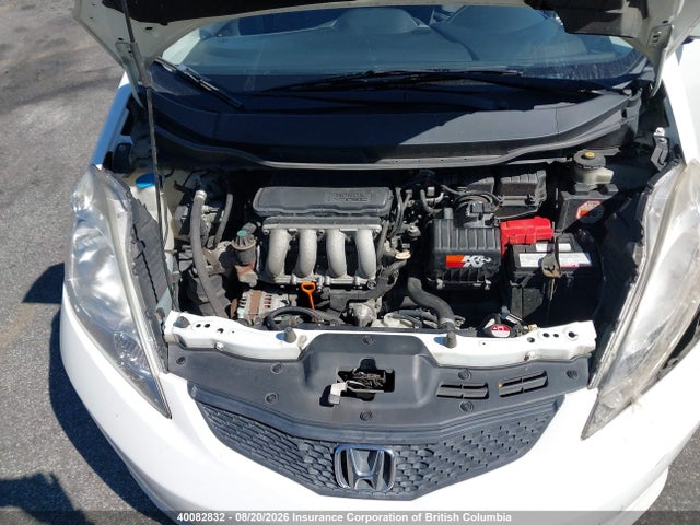 40082832 :رقم المزاد ، JHMGE8H81AC802967 vin ، 2010 Honda Fit مزاد بيع