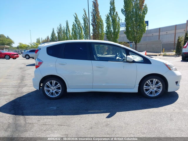 40082832 :رقم المزاد ، JHMGE8H81AC802967 vin ، 2010 Honda Fit مزاد بيع