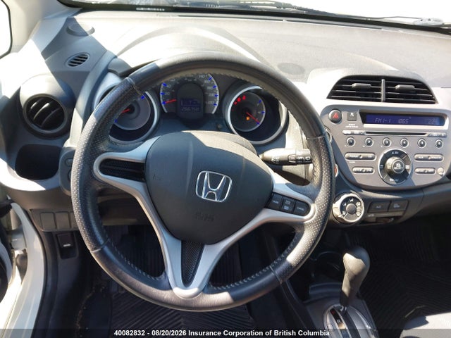 40082832 :رقم المزاد ، JHMGE8H81AC802967 vin ، 2010 Honda Fit مزاد بيع