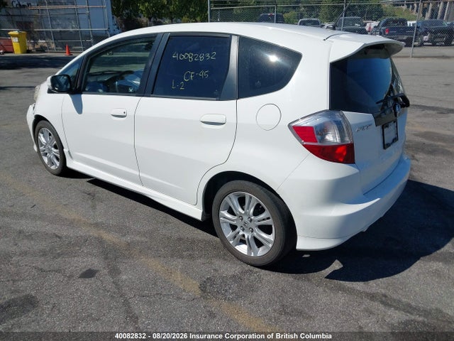 40082832 :رقم المزاد ، JHMGE8H81AC802967 vin ، 2010 Honda Fit مزاد بيع