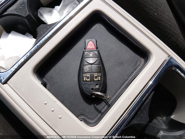 40082833 :رقم المزاد ، 2C4RC1BG3CR367578 vin ، 2012 Chrysler Town & Country Touring مزاد بيع