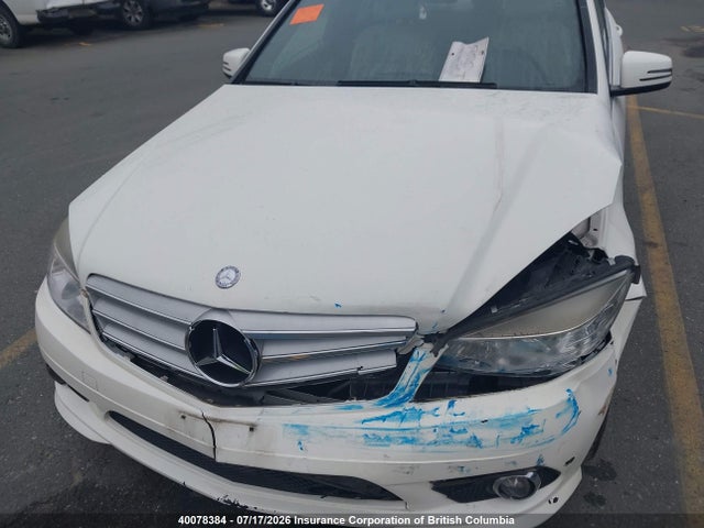 Продажа на аукционе авто 2010 Mercedes-benz C 300, vin: WDDGF5EB6AR121252, номер лота: 40078384