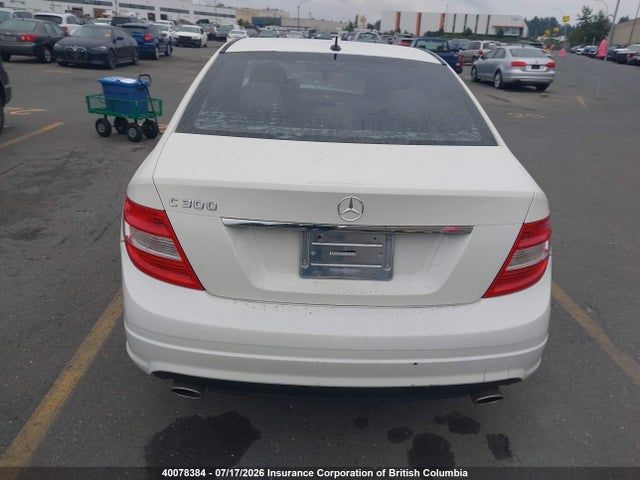 Продажа на аукционе авто 2010 Mercedes-benz C 300, vin: WDDGF5EB6AR121252, номер лота: 40078384