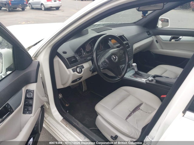 Продажа на аукционе авто 2010 Mercedes-benz C 300, vin: WDDGF5EB6AR121252, номер лота: 40078384