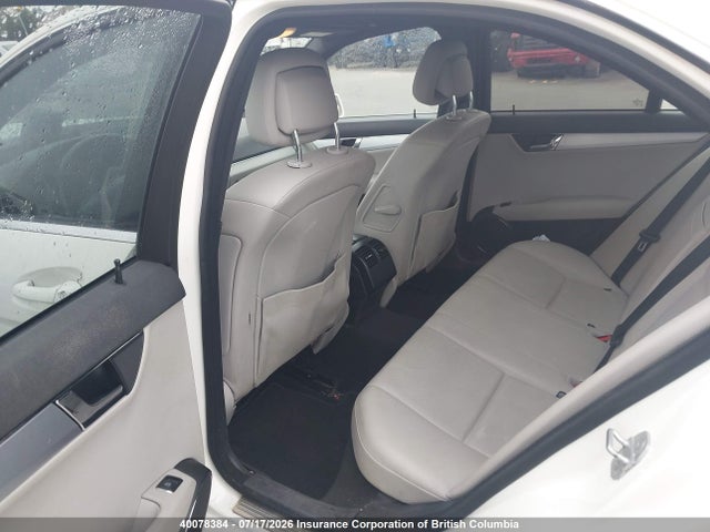Продажа на аукционе авто 2010 Mercedes-benz C 300, vin: WDDGF5EB6AR121252, номер лота: 40078384