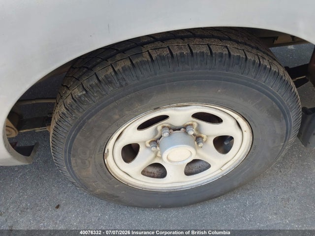 2001 Nissan Frontier King Cab Xe მანქანა იყიდება აუქციონზე, vin: 1N6DD26S31C314832, აუქციონის ნომერი: 40076332