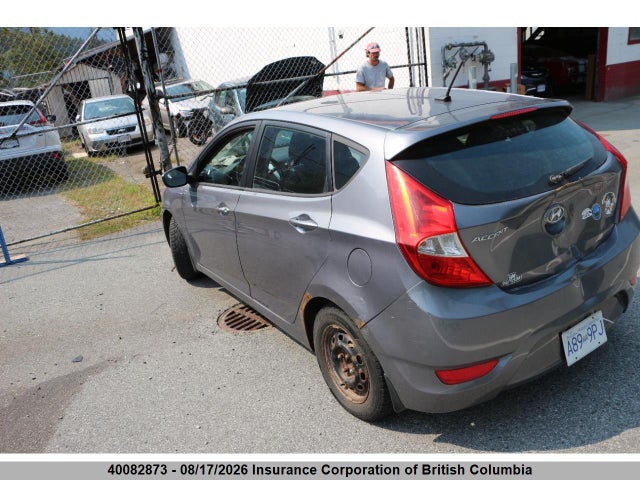 40082873 :رقم المزاد ، KMHCT5AE4DU139134 vin ، 2013 Hyundai Accent L مزاد بيع