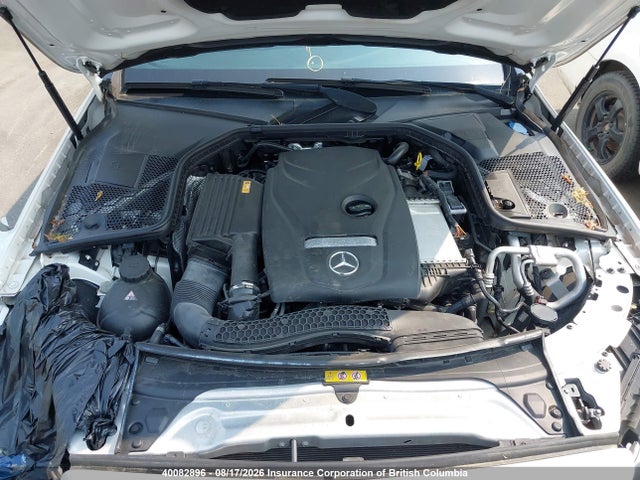 40082896 :رقم المزاد ، 55SWF4KB0HU228722 vin ، 2017 Mercedes-benz C 300 4matic مزاد بيع