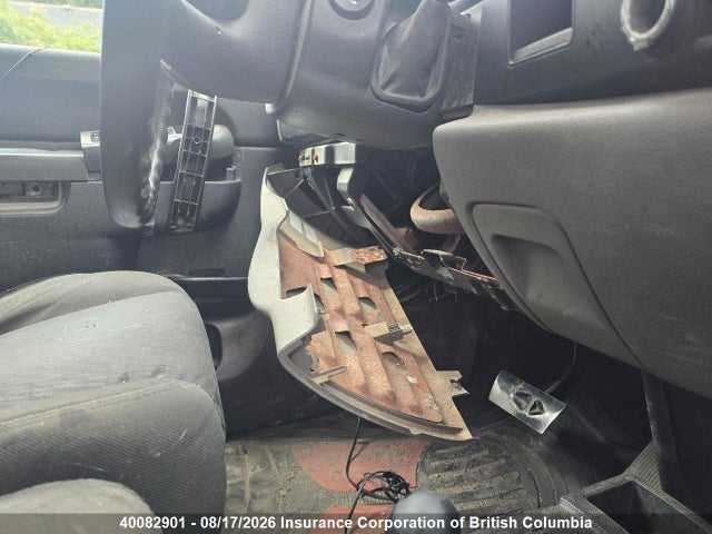 Aukcja sprzedaży 2010 Chevrolet Silverado K1500 Ls, vin: 1GCSKREA0AZ101402, numer aukcji: 40082901