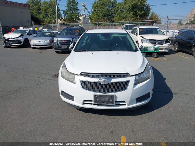 2014 Chevrolet Cruze მანქანა იყიდება აუქციონზე, vin: 1G1PC5SB5E7380574, აუქციონის ნომერი: 40082902