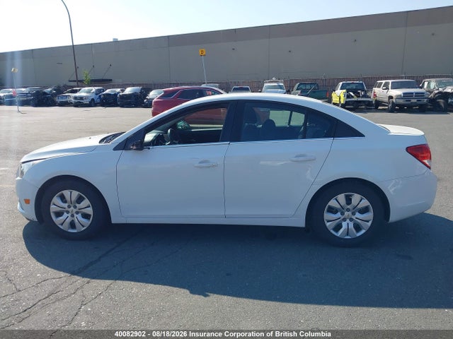 2014 Chevrolet Cruze მანქანა იყიდება აუქციონზე, vin: 1G1PC5SB5E7380574, აუქციონის ნომერი: 40082902