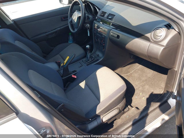 Продажа на аукционе авто 2005 Mazda 3 I, vin: JM1BK12F151262444, номер лота: 40075873