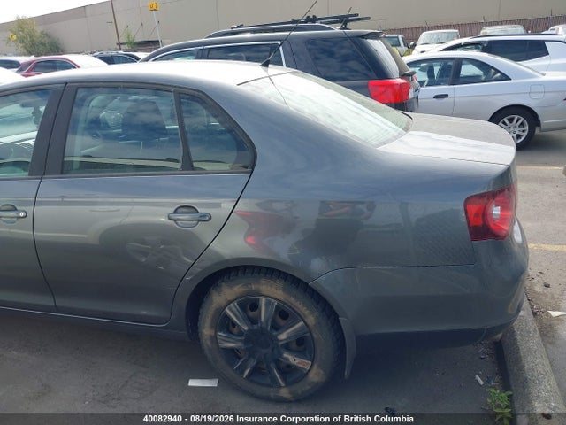 40082940 :رقم المزاد ، 3VWGM81K28M195574 vin ، 2008 Volkswagen Jetta مزاد بيع