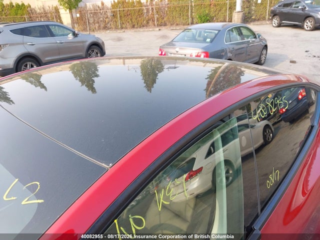 Tesla Model Y Long Range 2024 7SAYGDEE8RF989483 Image 19