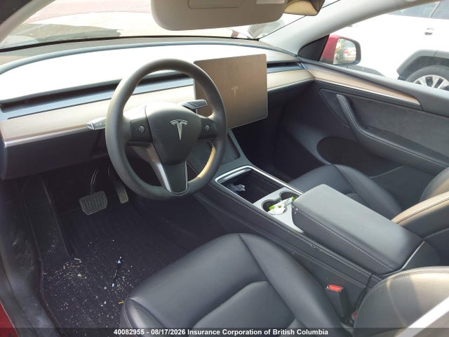 Tesla Model Y Long Range 2024 7SAYGDEE8RF989483 Image 21