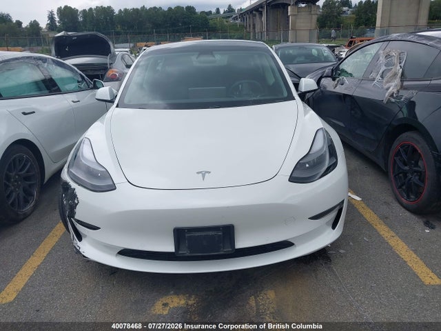 40078468 :رقم المزاد ، 5YJ3E1EA5MF073846 vin ، 2021 Tesla Model 3 مزاد بيع