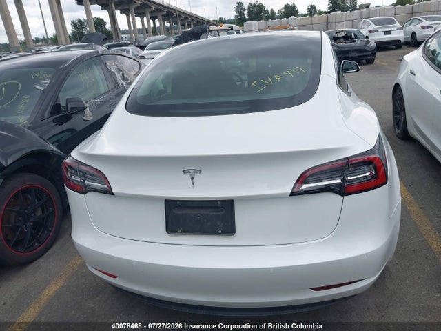 40078468 :رقم المزاد ، 5YJ3E1EA5MF073846 vin ، 2021 Tesla Model 3 مزاد بيع