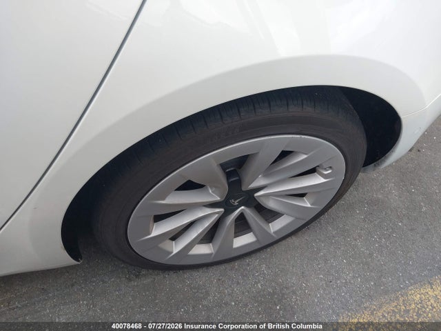 40078468 :رقم المزاد ، 5YJ3E1EA5MF073846 vin ، 2021 Tesla Model 3 مزاد بيع