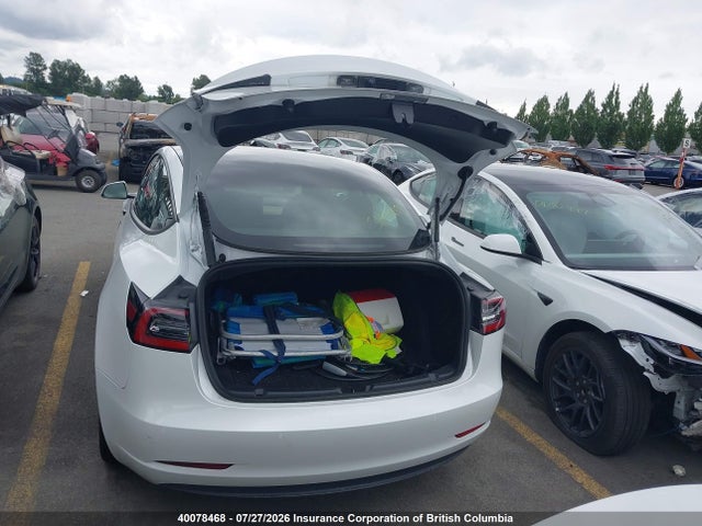 40078468 :رقم المزاد ، 5YJ3E1EA5MF073846 vin ، 2021 Tesla Model 3 مزاد بيع