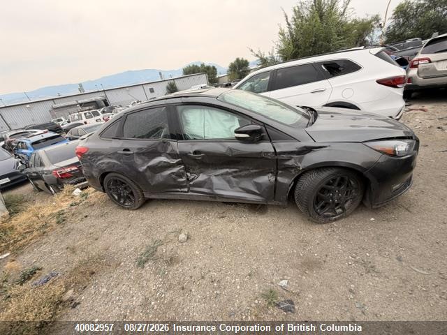 Ford Focus 2018 1FADP3H26JL281330 Image 11