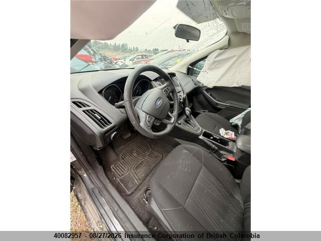 Ford Focus 2018 1FADP3H26JL281330 Image 7