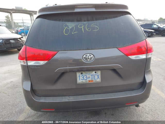 40082965 :رقم المزاد ، 5TDKK3DC8ES444014 vin ، 2014 Toyota Sienna Le مزاد بيع