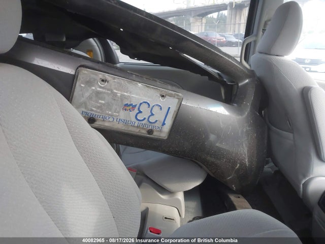 40082965 :رقم المزاد ، 5TDKK3DC8ES444014 vin ، 2014 Toyota Sienna Le مزاد بيع