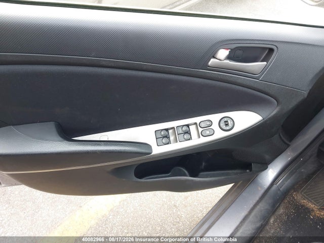 Продаж на аукціоні авто 2017 Hyundai Accent Se, vin: KMHCT5AE5HU311516, номер лоту: 40082966