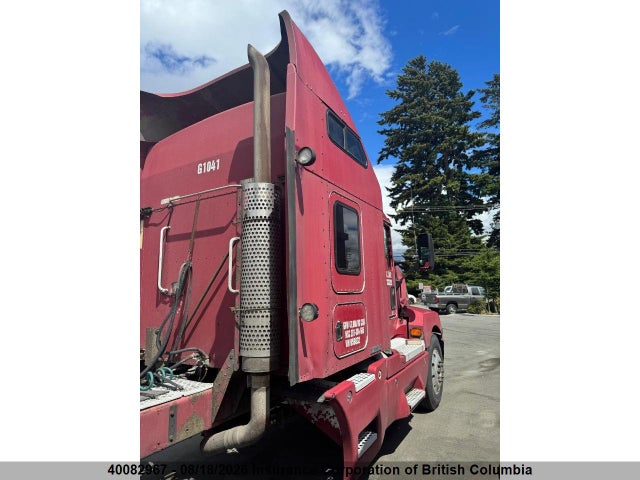 Продажа на аукционе авто 1998 Kenworth Construction T600, vin: 1XKADB9X8WR950832, номер лота: 40082967