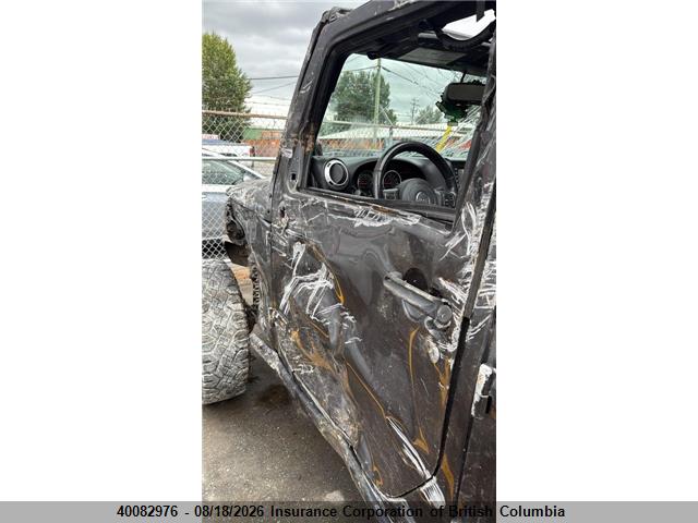 1C4BJWEG8EL169106 Jeep Wrangler Unlimited Sahara