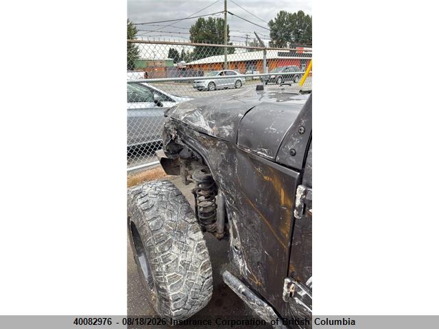 1C4BJWEG8EL169106 Jeep Wrangler Unlimited Sahara