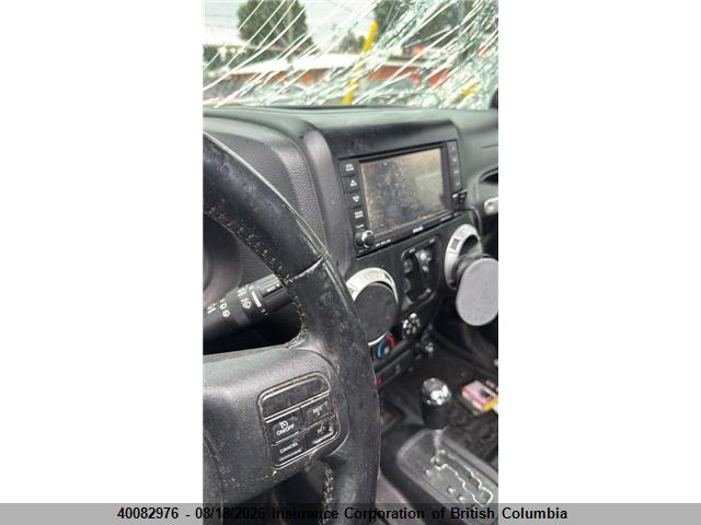 1C4BJWEG8EL169106 Jeep Wrangler Unlimited Sahara