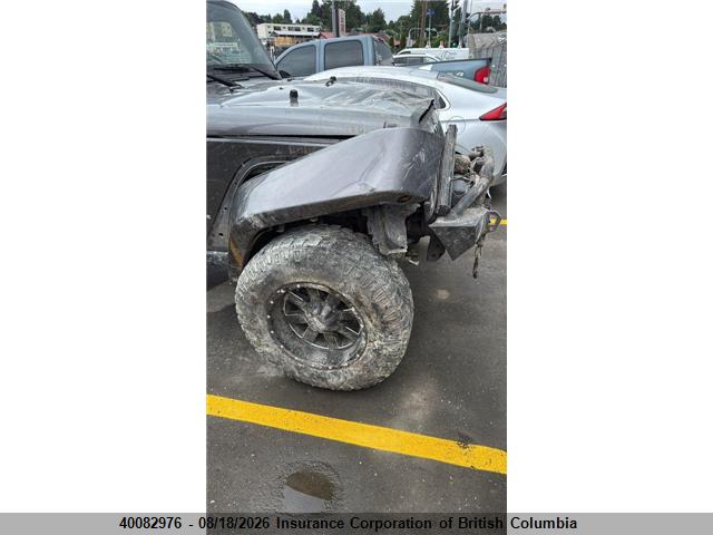 1C4BJWEG8EL169106 Jeep Wrangler Unlimited Sahara