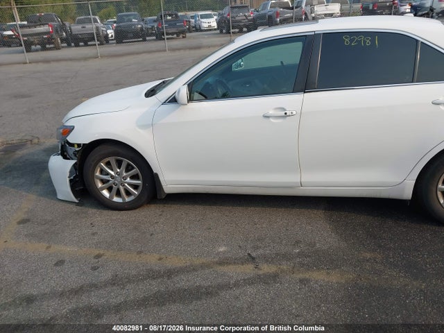 2011 Toyota Camry მანქანა იყიდება აუქციონზე, vin: 4T1BB3EK8BU127262, აუქციონის ნომერი: 40082981