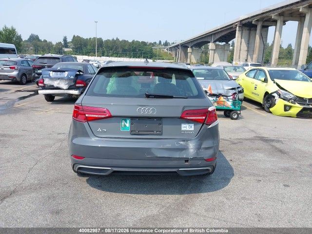 Продажа на аукционе авто 2017 Audi A3, vin: WAUUPBFF6HA091072, номер лота: 40082987