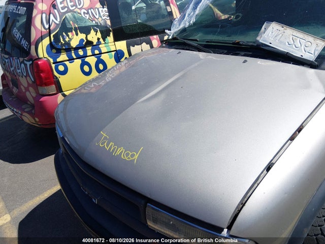 40081672 :رقم المزاد ، 1GCCT19WXY8152298 vin ، 2000 Chevrolet S Truck S10 مزاد بيع