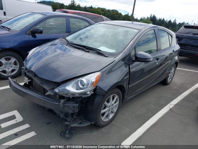2015 Toyota Prius C მანქანა იყიდება აუქციონზე, vin: JTDKDTB38F1086635, აუქციონის ნომერი: 40077463