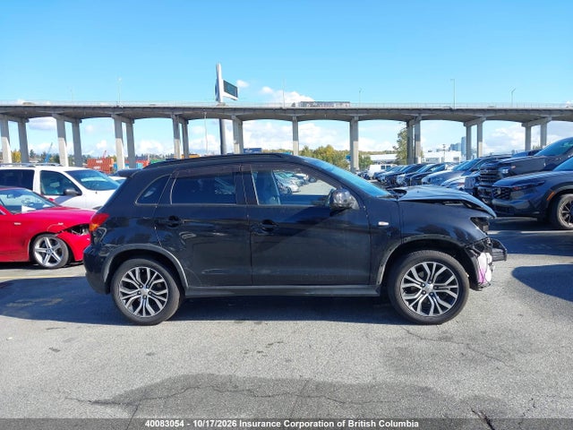 JA4AJ4AW1JU601918 Mitsubishi RVR