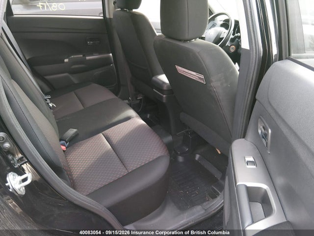 JA4AJ4AW1JU601918 Mitsubishi RVR
