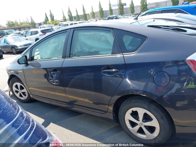 40081153 :رقم المزاد ، JTDKN3DU3E1805677 vin ، 2014 Toyota Prius مزاد بيع