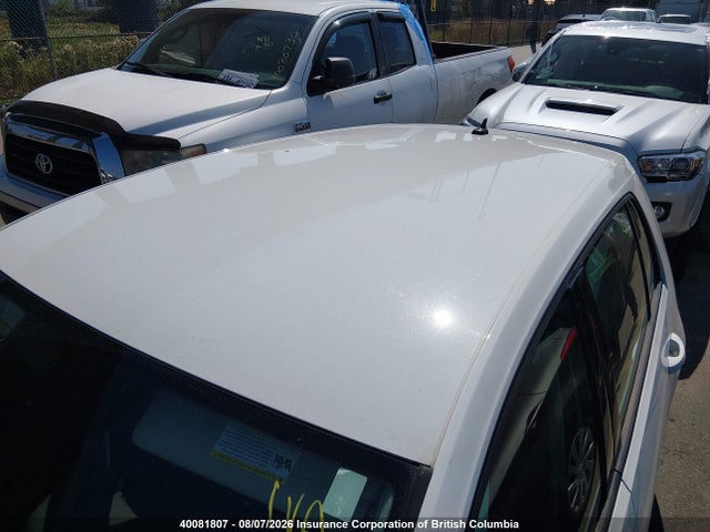 3VWB17AUXJM256352 Volkswagen GOLF S/SE