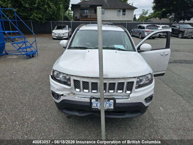 40083057 :رقم المزاد ، 1C4NJDAB3GD721376 vin ، 2016 Jeep Compass Sport مزاد بيع