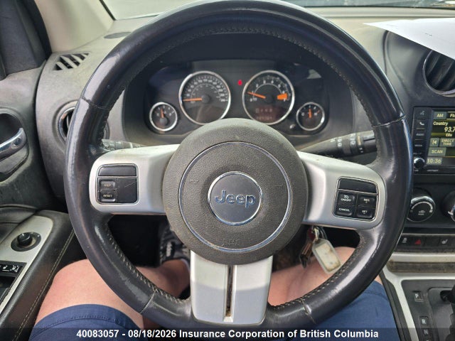 40083057 :رقم المزاد ، 1C4NJDAB3GD721376 vin ، 2016 Jeep Compass Sport مزاد بيع